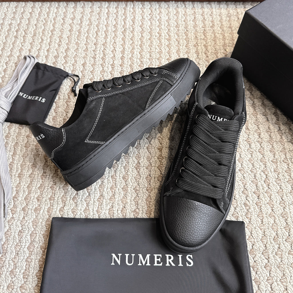 Numeris Atelier 'Carbon Black'