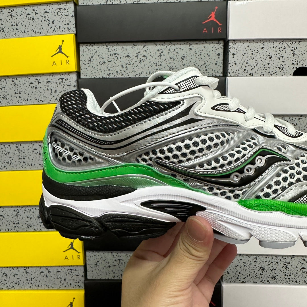 Saucony OG ProGrid Omni 9 'Silver Green'