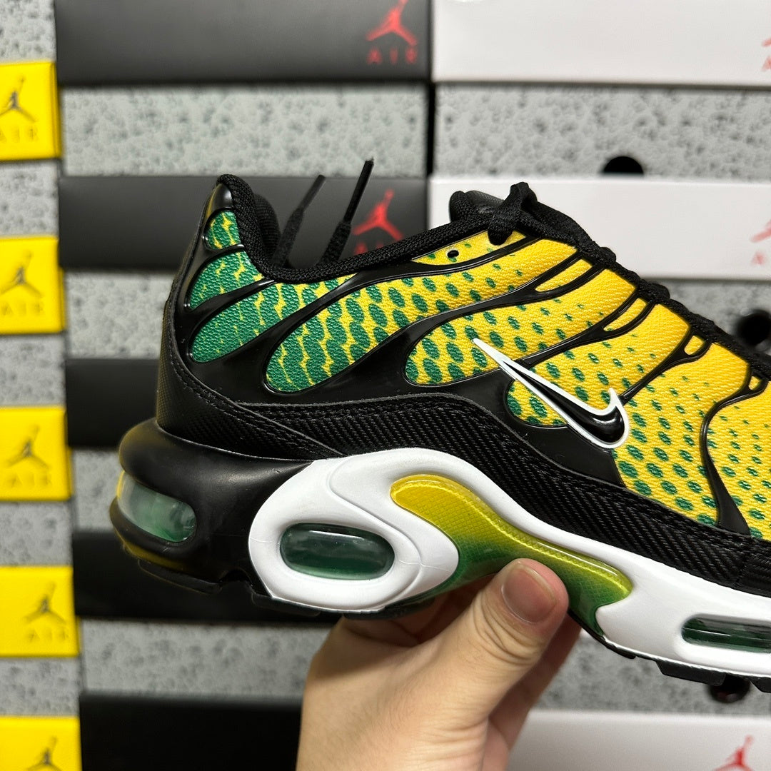 Nike Air Max Plus Jamaica Pine Green