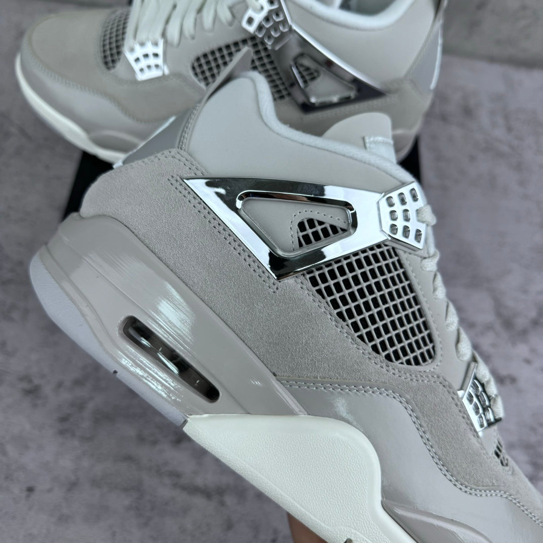 Wmns Air Jordan 4 Retro 'Frozen Moments'