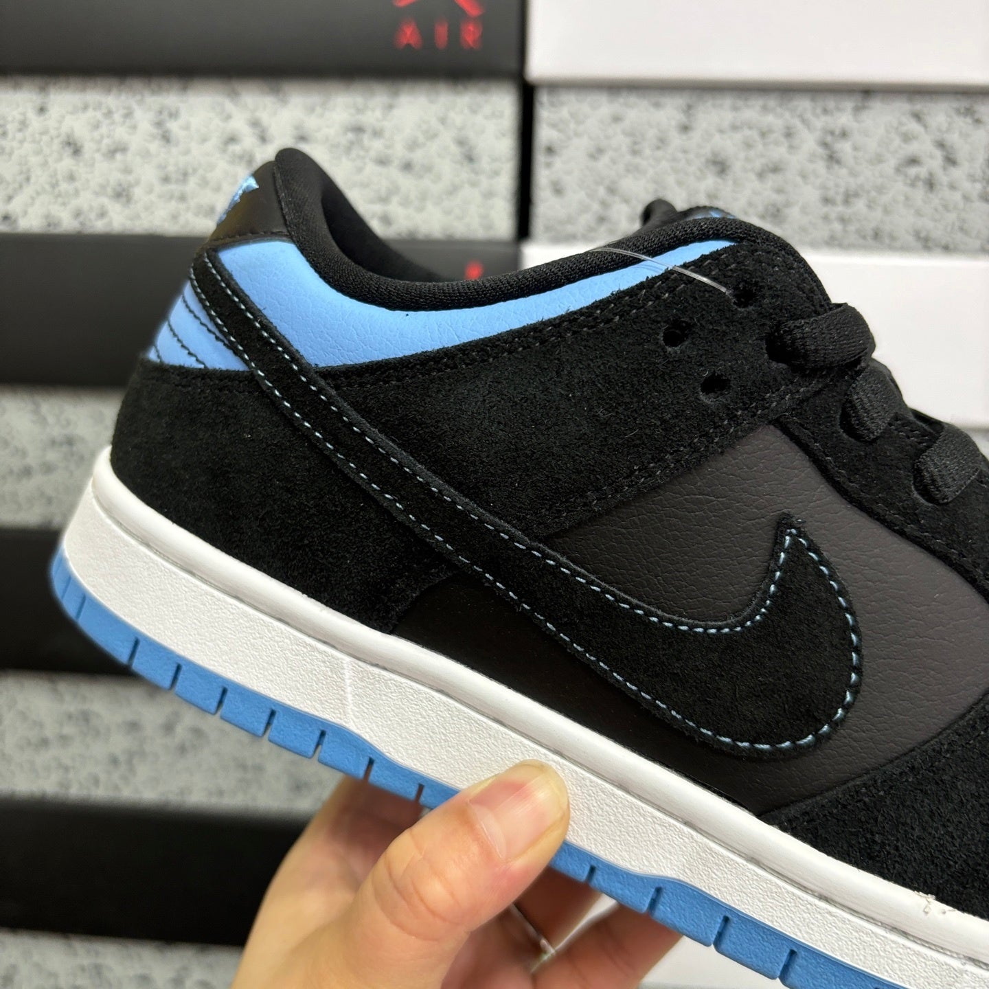 Nike SB Dunk Low Pro