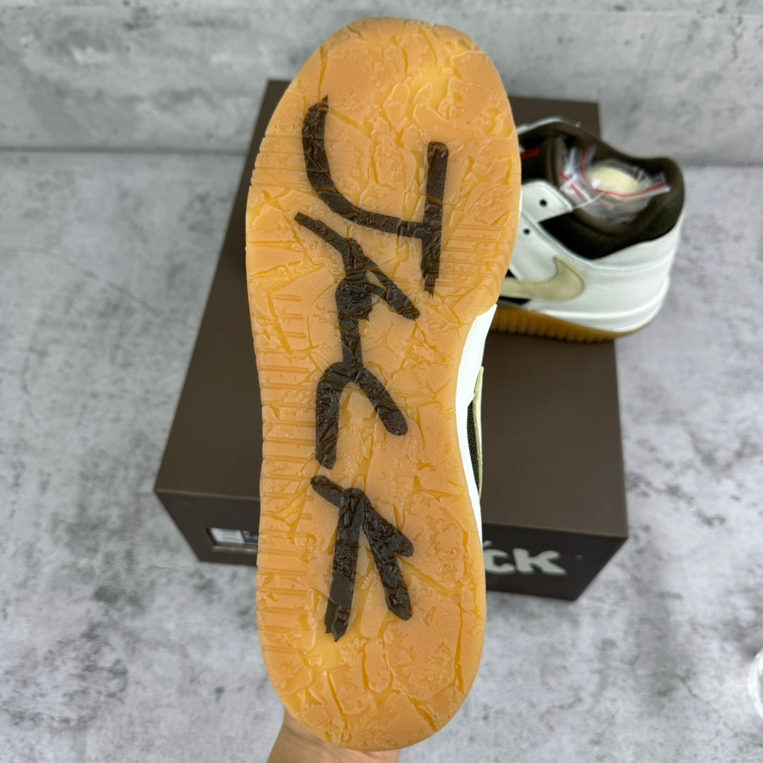 Air Jordan Jumpman x Travis Scott Jack Sail