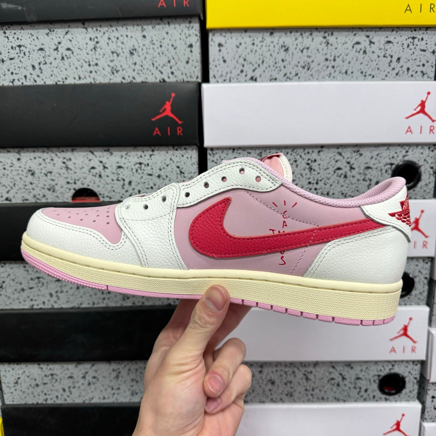 Jordan 1 Low Tropical Pink X Travis Scott