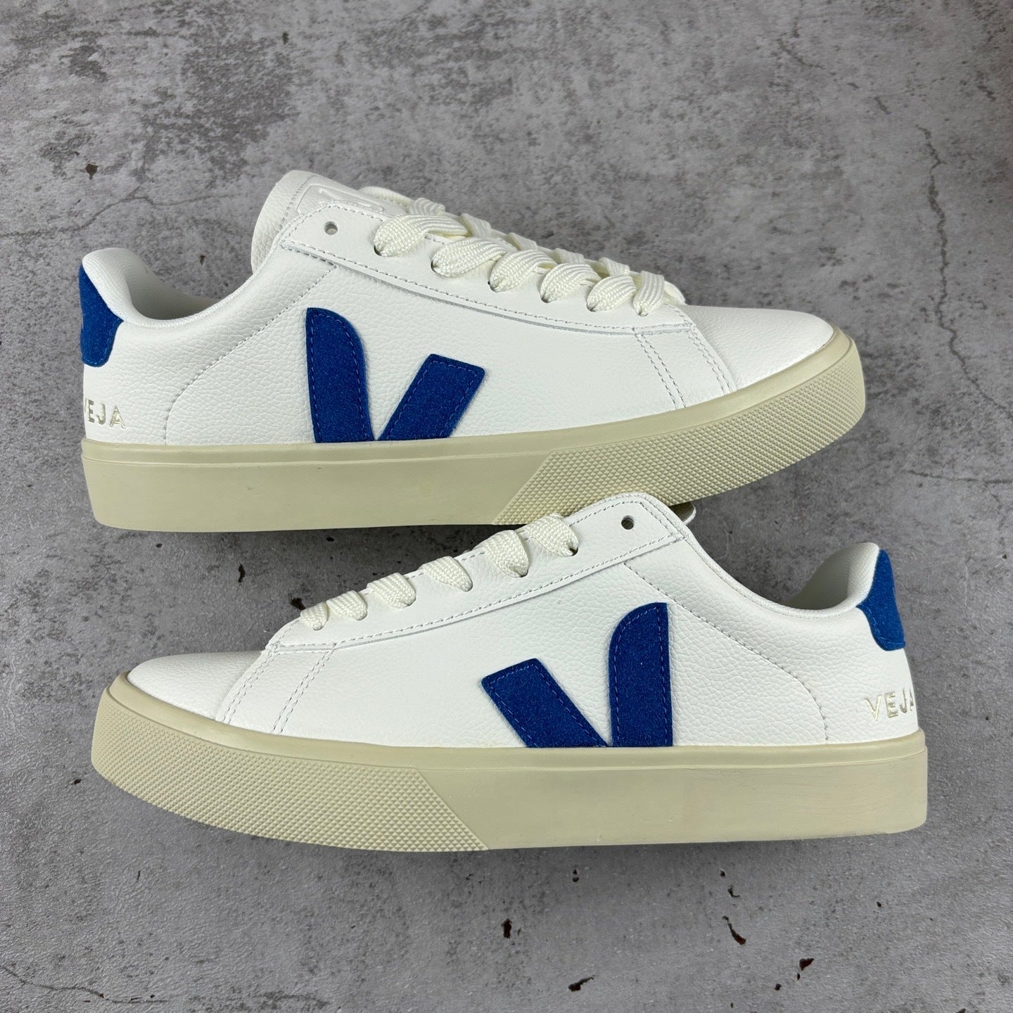 Veja Campo Chromefree Lace-Up 'White Cobalt Blue'