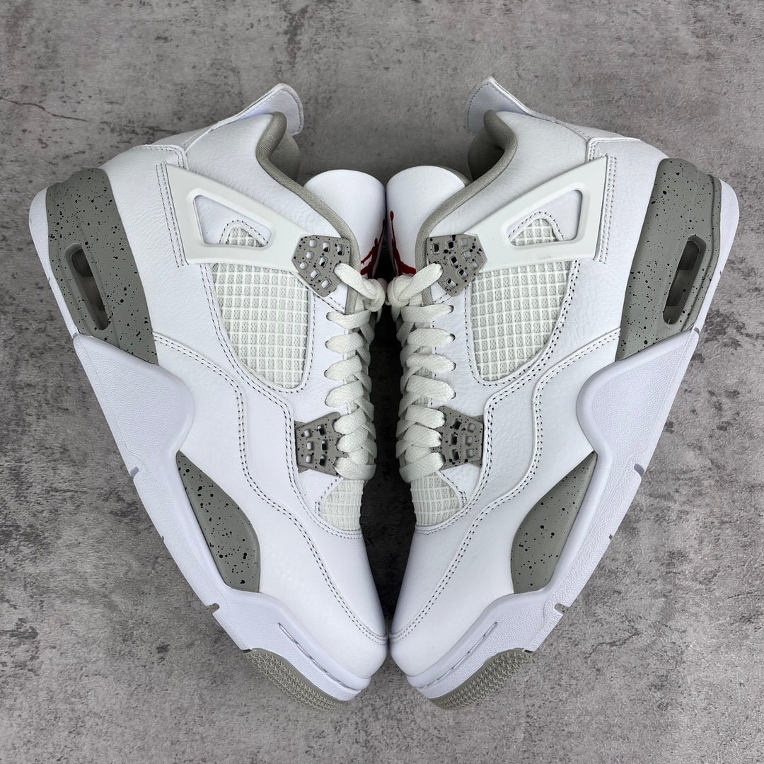 Air Jordan 4 Retro 'White Oreo'