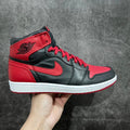 Air Jordan 1 Retro High 'Banned' 2011