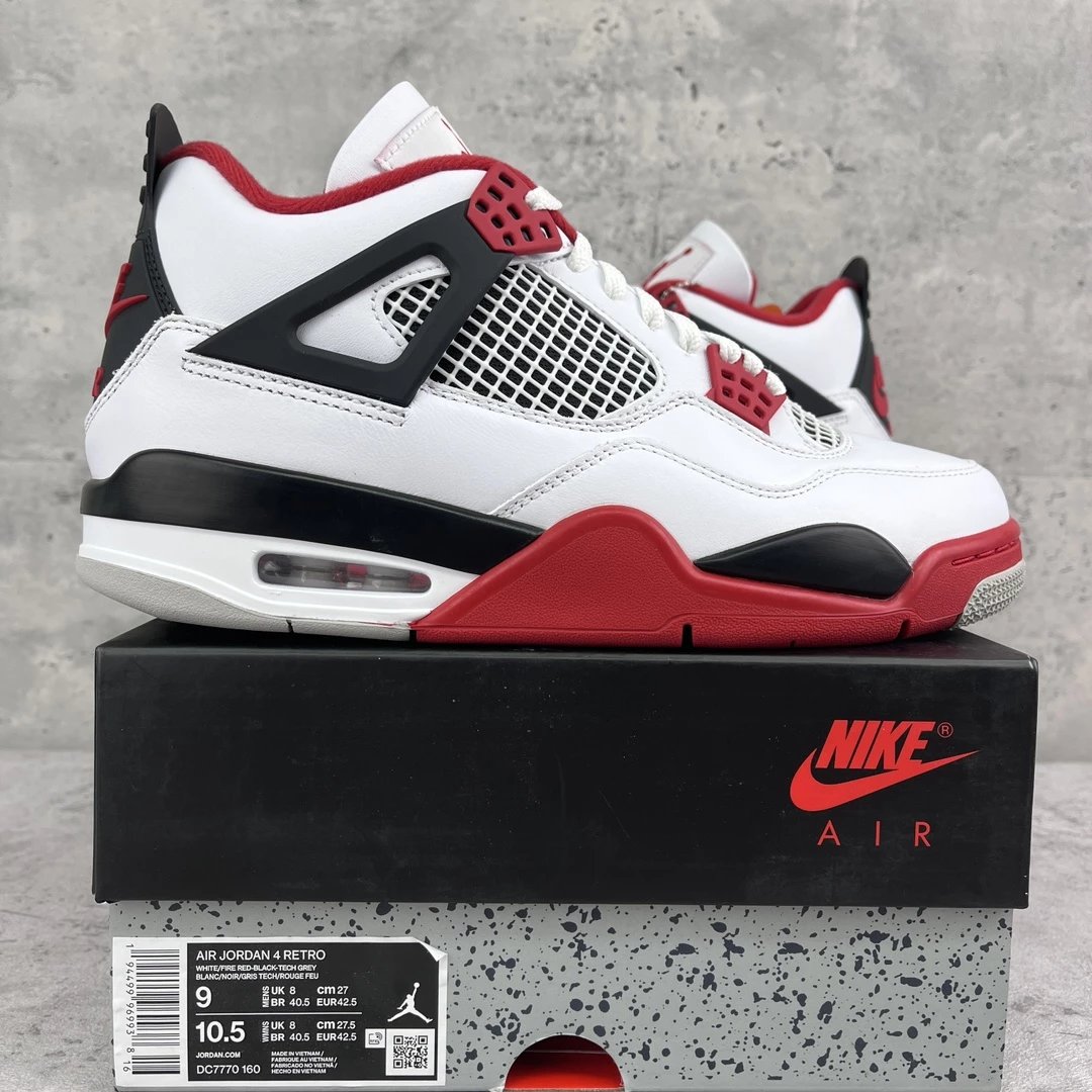 Air Jordan 4 Retro 'Fire Red' 2012