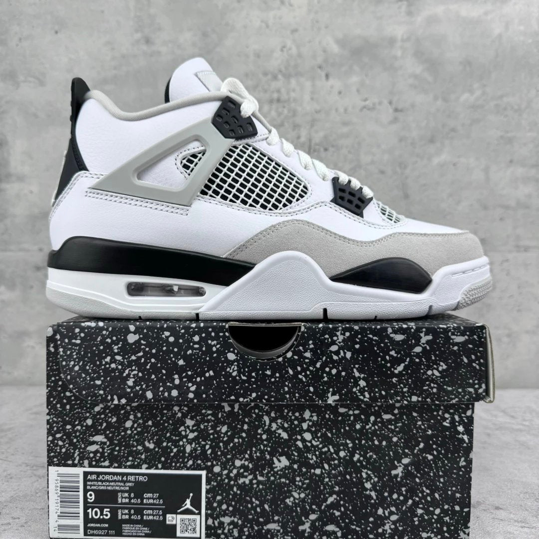 Air Jordan 4 Retro 'Military Black'