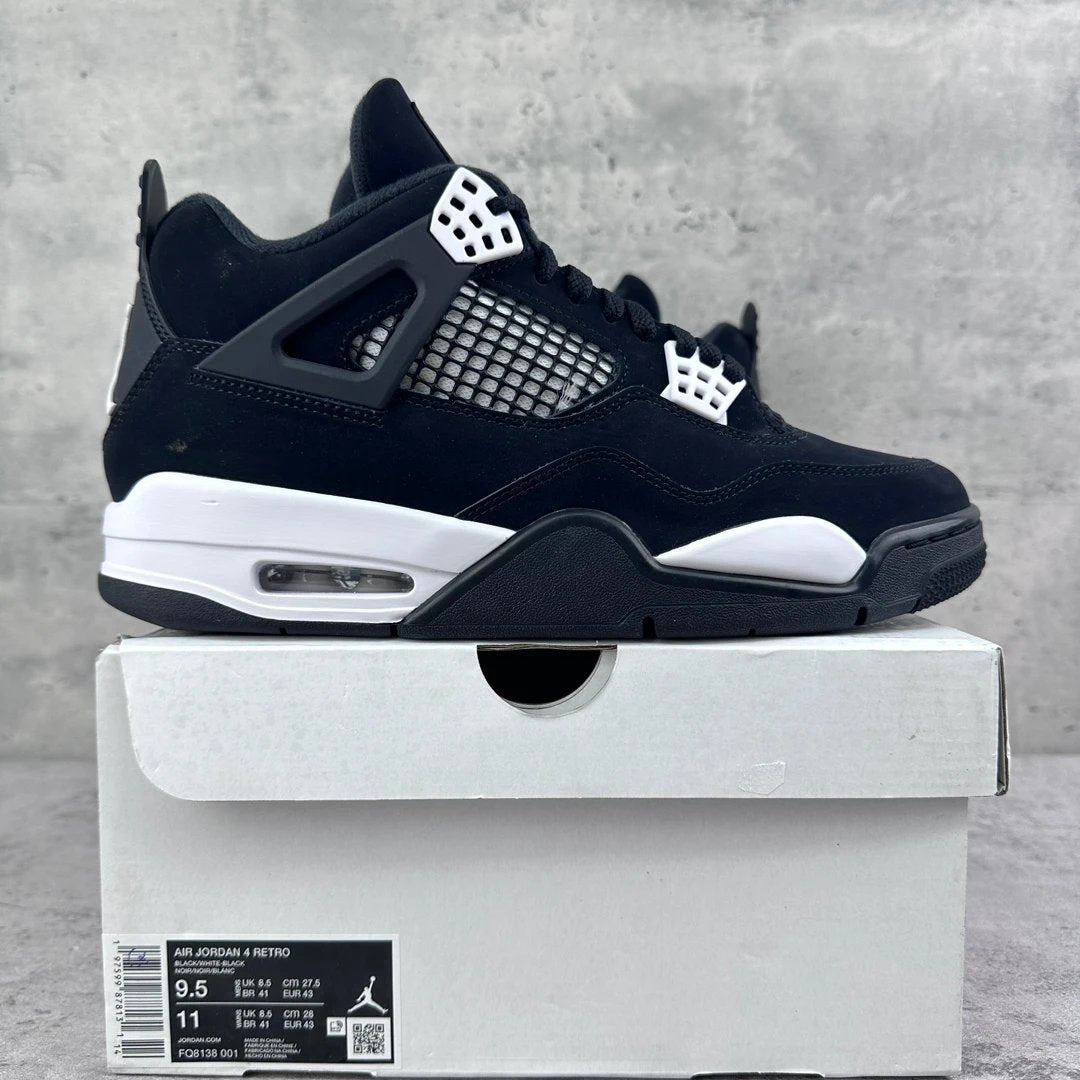 Air Jordan 4 Retro 'White Thunder'