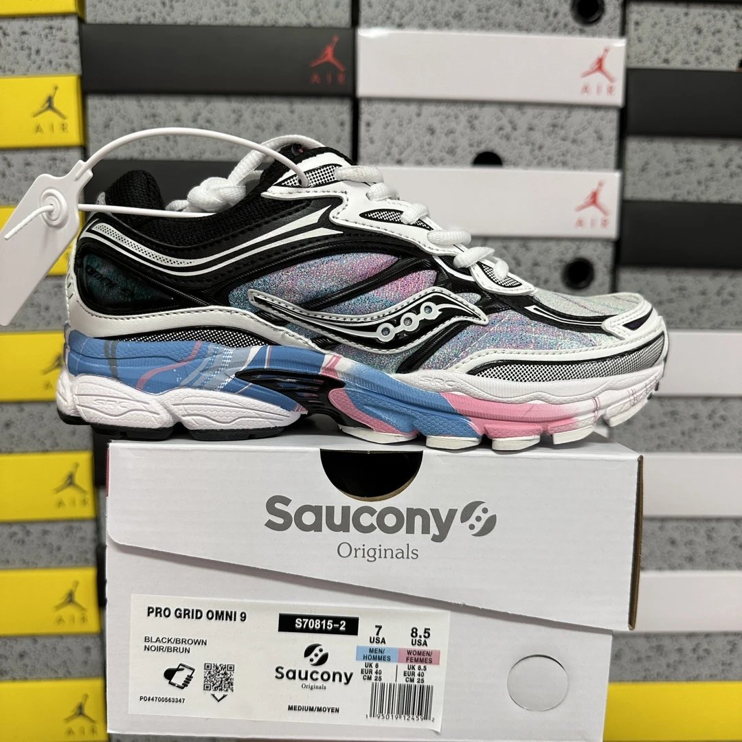 Callen Schaub x Saucony Progrid Omni 9 'Artists Series Pack'