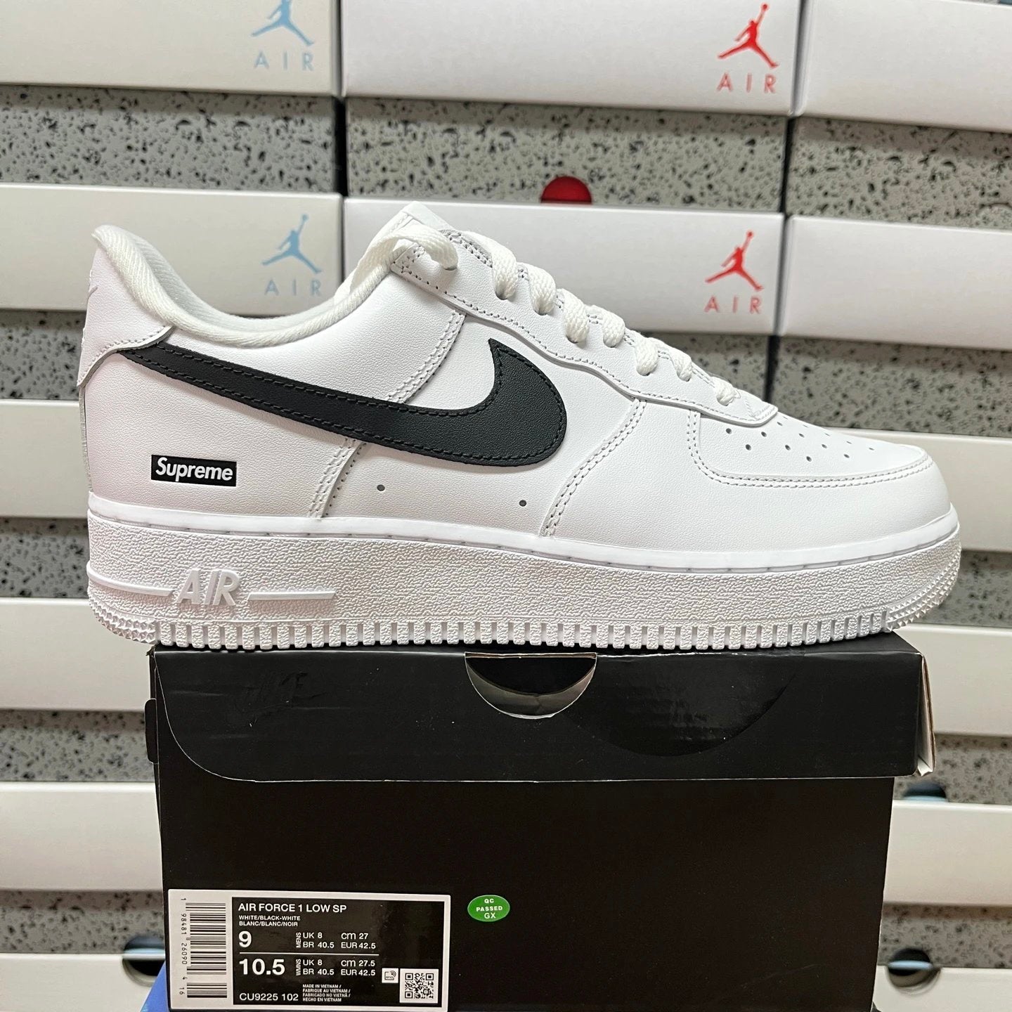 Nike Air Force 1 Low Supreme White Black