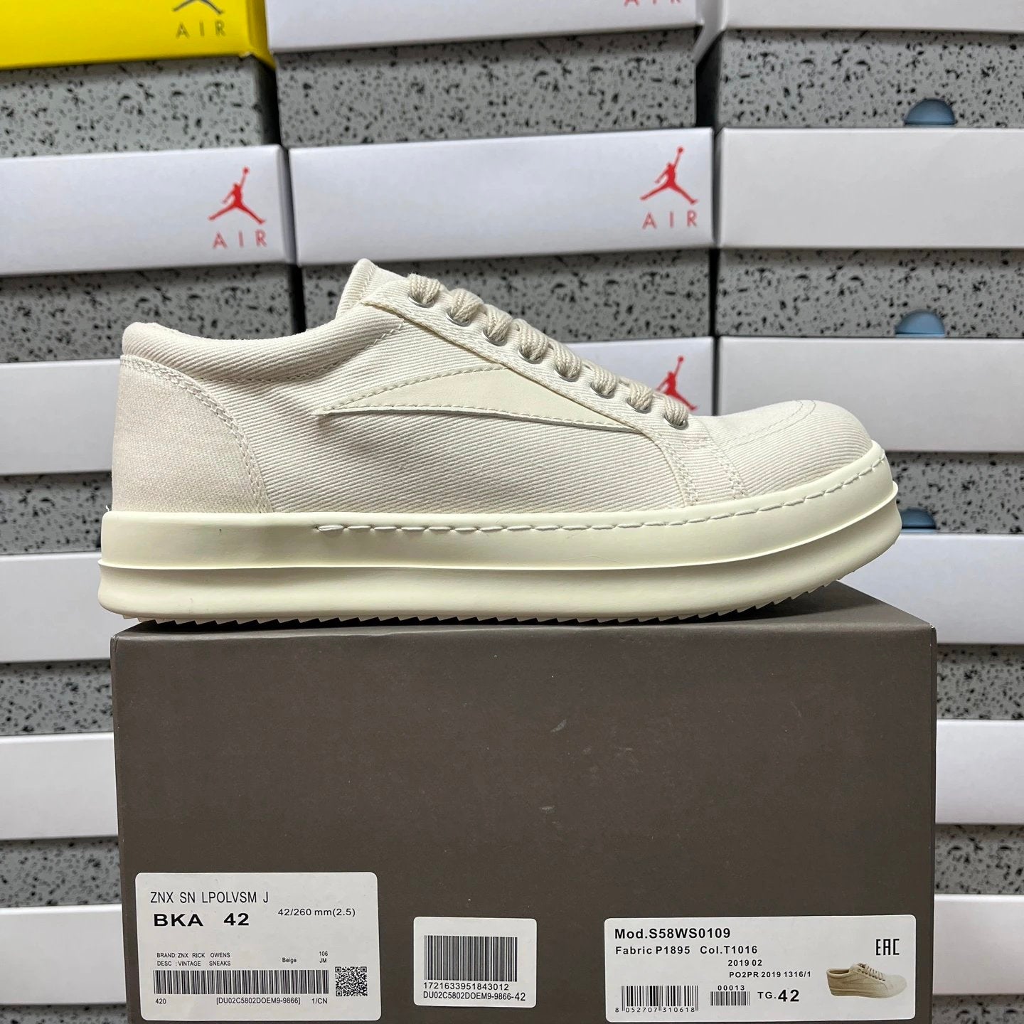 Rick Owens Lido Vintage Sneaker 'Milk'