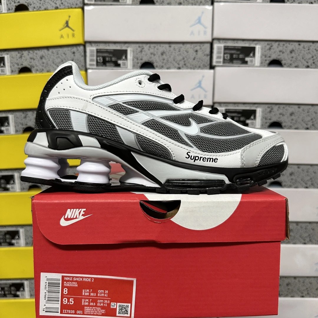 SUPREME x Nike Shox Ride 2 SP White Grey