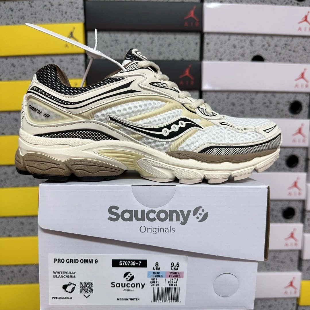 Saucony OG ProGrid Omni 9 'Gold'