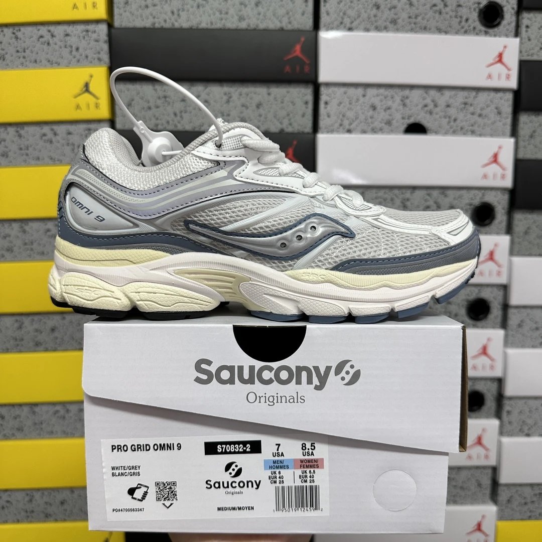 Saucony ProGrid Omni 9 'Tomorrow, Meet Yesterday Pack - Blue'