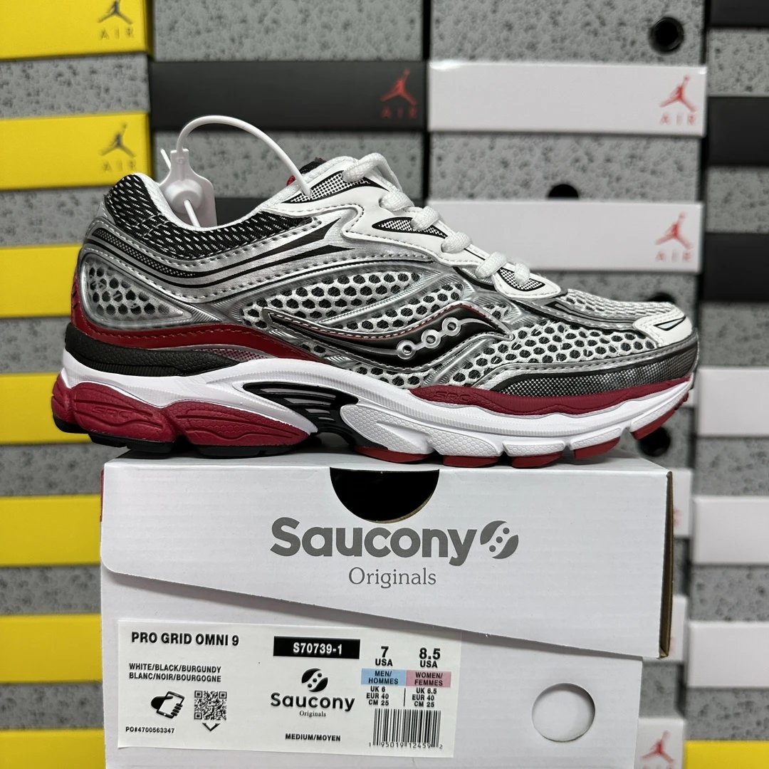 Saucony Progrid Omni 9 OG 'White Silver Red'